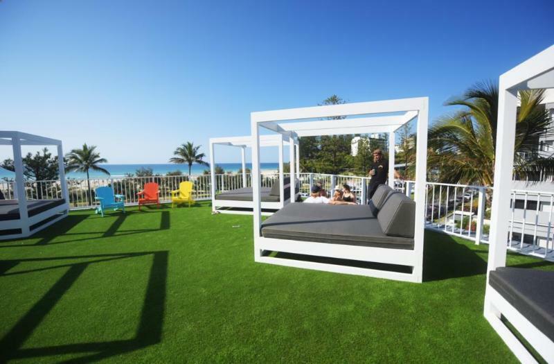 The Pink Hotel Coolangatta Gold Coast Exterior foto